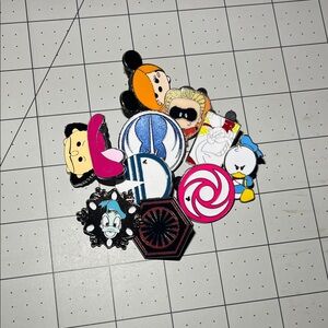 Disney Character Pin Set of 10- Black, White, Red, Blue, Yellow